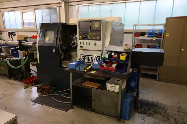 Spinner CNC -Kurzdrehmaschine Typ: TC 42 MC